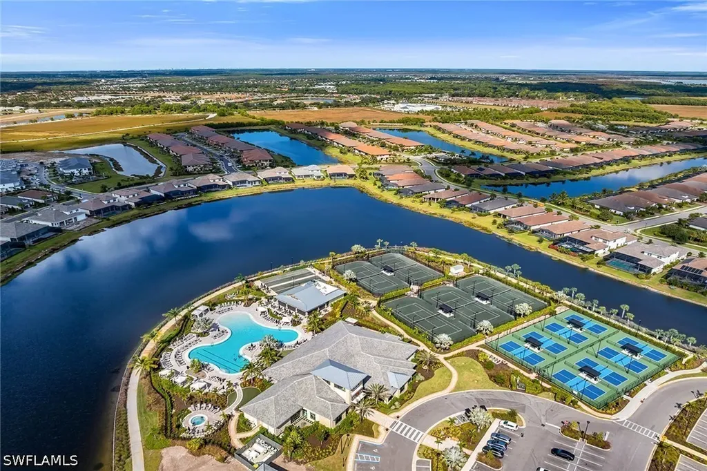15324 Lucerna Street Naples FL 34114