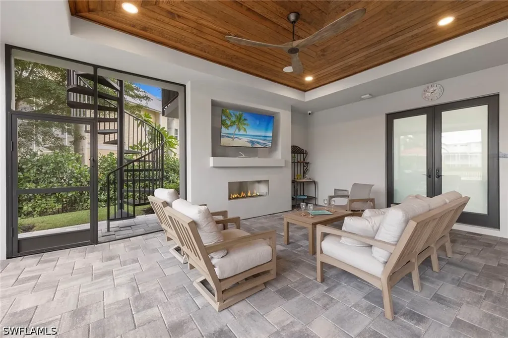 211 San Mateo Drive Bonita Springs FL 34134
