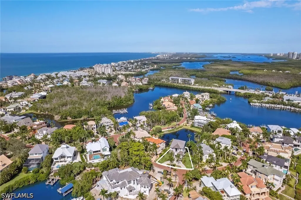 211 San Mateo Drive Bonita Springs FL 34134