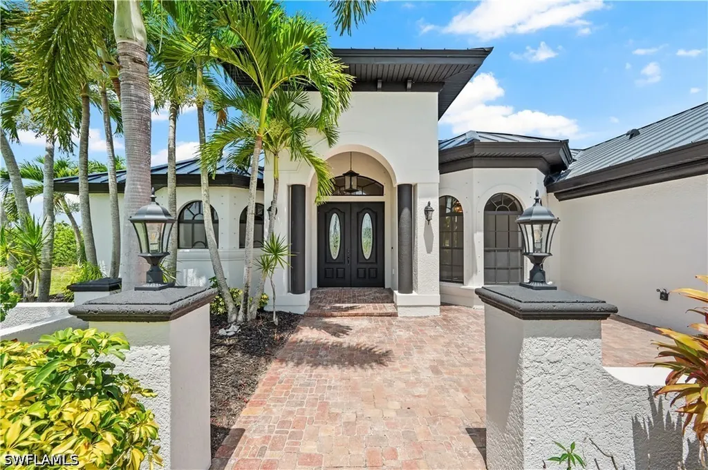 Cape Coral FL, 506 NW 32nd Place