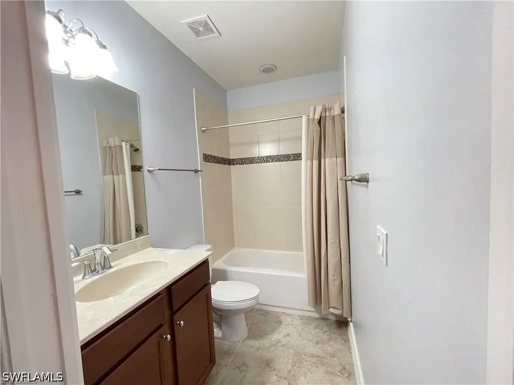 7818 Bristol Circle Naples FL 34120