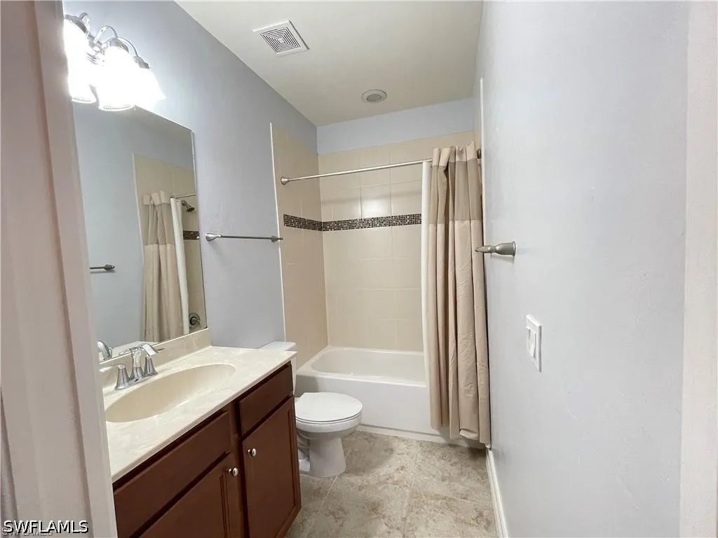 7818 Bristol Circle Naples FL 34120