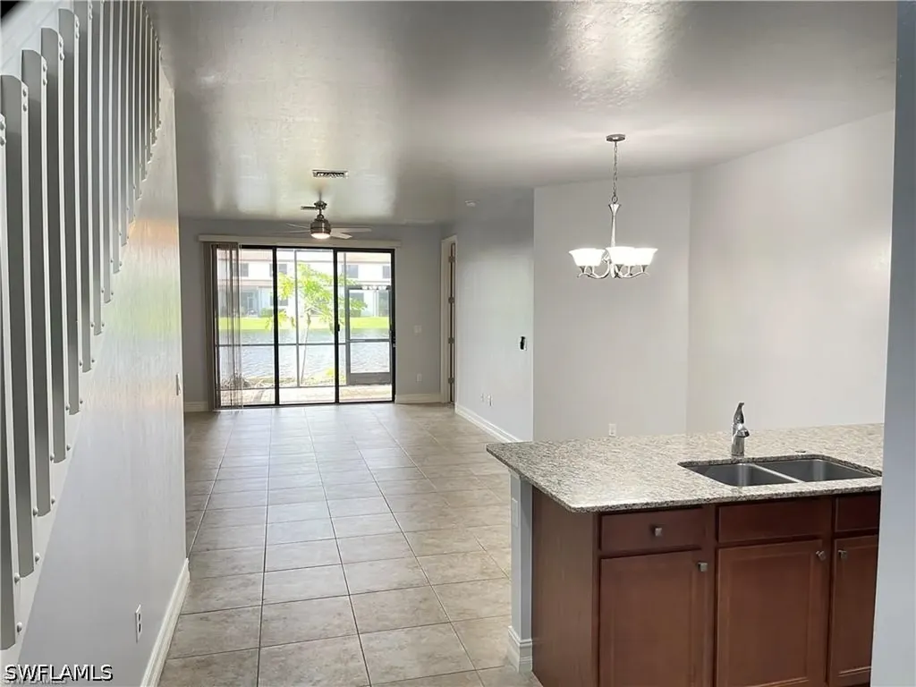 7818 Bristol Circle Naples FL 34120