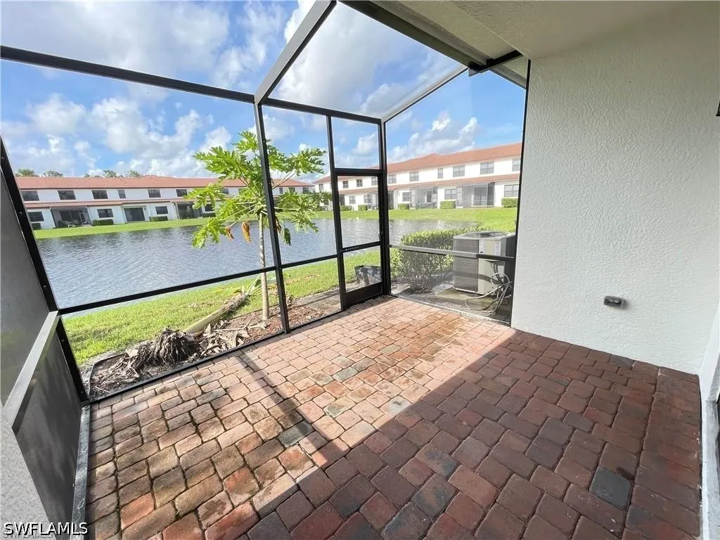 7818 Bristol Circle Naples FL 34120