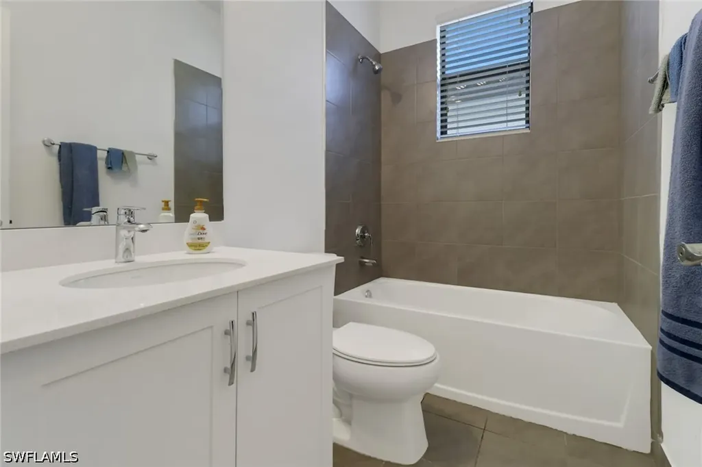 5504 Agostino Way Ave Maria FL 34142