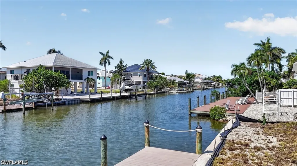 21581 Widgeon Terrace Fort Myers Beach FL 33931-4331