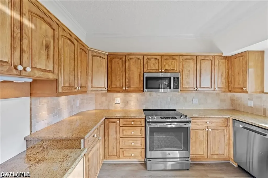 405 Arbor Lake Drive Naples FL 34110