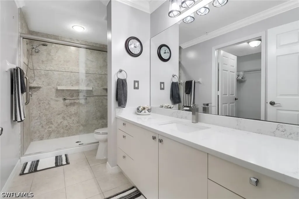 4450 Botanical Place #106 Naples FL 34112