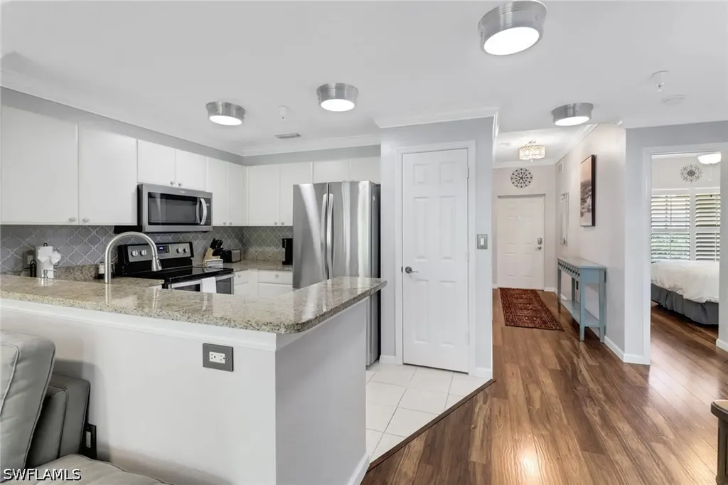 4450 Botanical Place #106 Naples FL 34112
