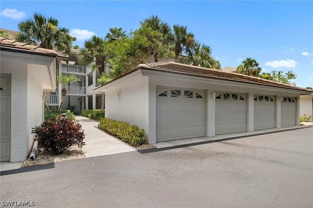 770 Waterford Drive Naples FL 34113