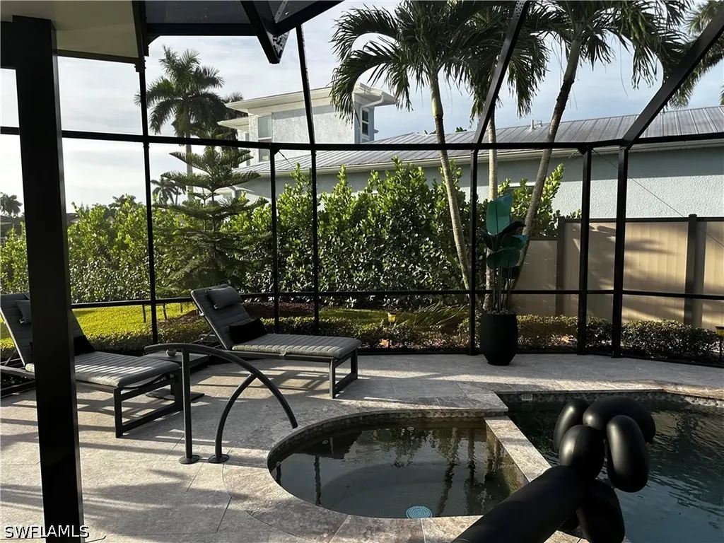 123 Newport Drive Naples FL 34114