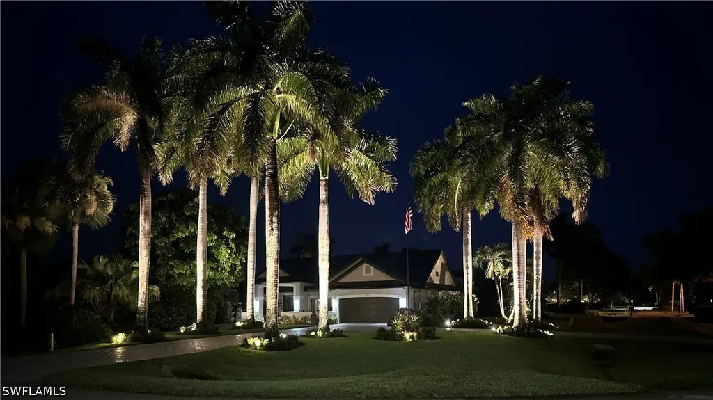 123 Newport Drive Naples FL 34114