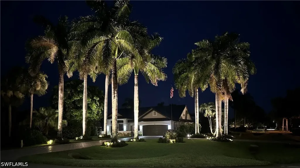 123 Newport Drive Naples FL 34114