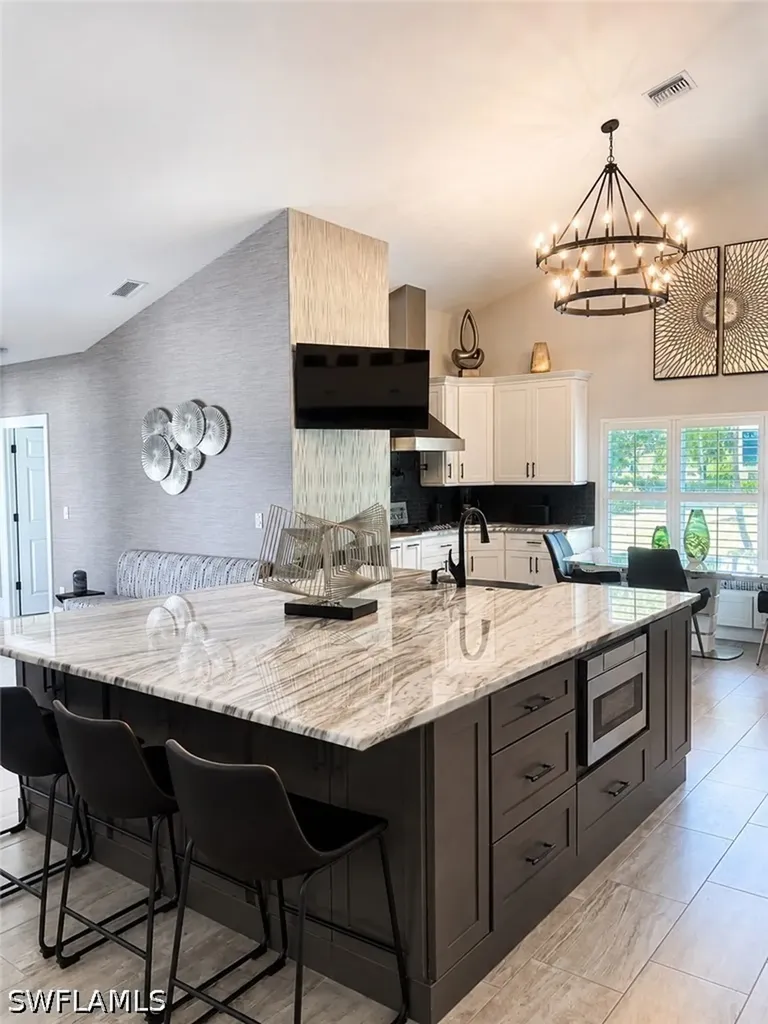 123 Newport Drive Naples FL 34114