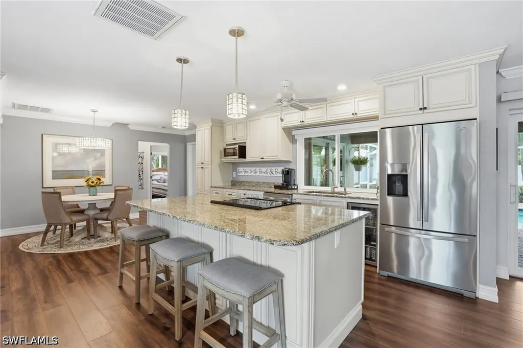 2233 SW 12th Place Cape Coral FL 33991