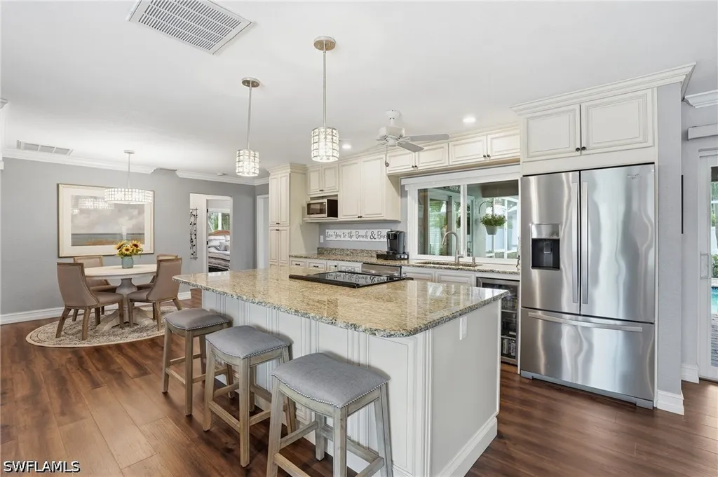 2233 SW 12th Place Cape Coral FL 33991