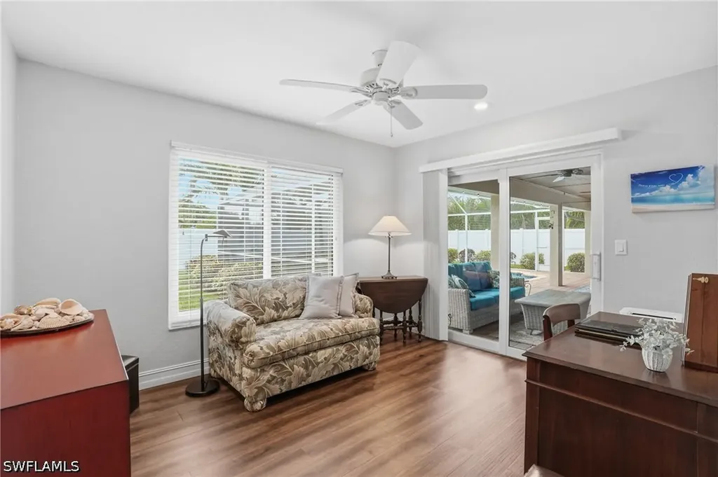 2233 SW 12th Place Cape Coral FL 33991