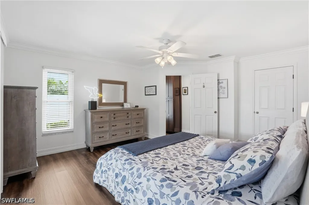 2233 SW 12th Place Cape Coral FL 33991