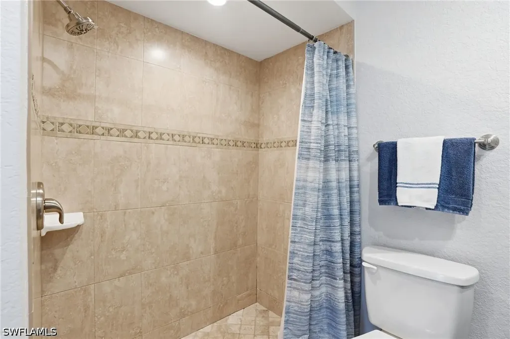 2233 SW 12th Place Cape Coral FL 33991
