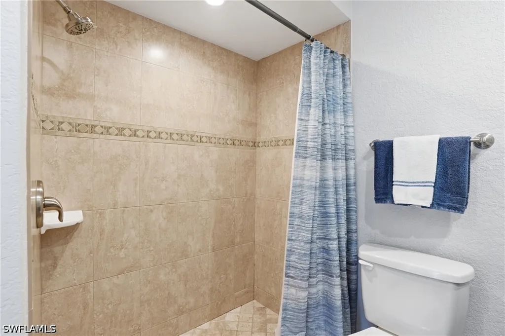 2233 SW 12th Place Cape Coral FL 33991
