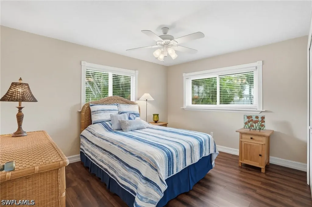2233 SW 12th Place Cape Coral FL 33991