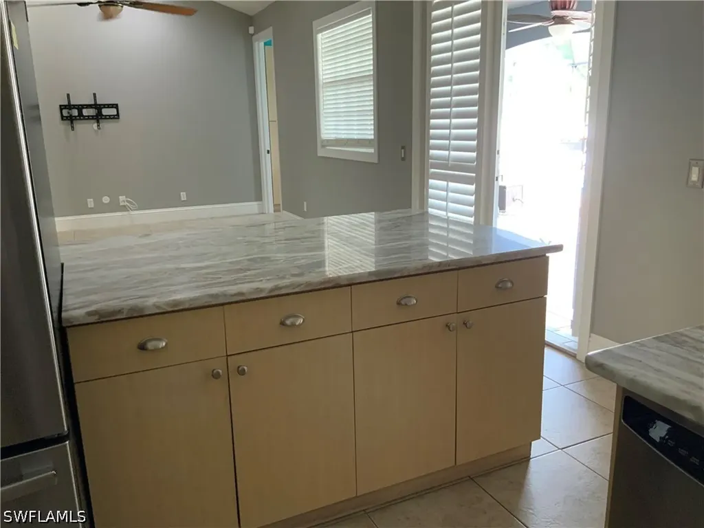 2715 SW 2nd Place Cape Coral FL 33914