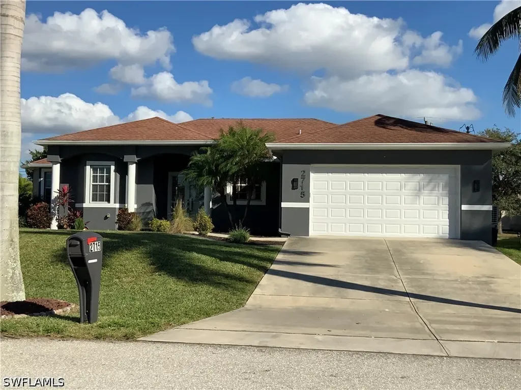 2715 SW 2nd Place Cape Coral FL 33914