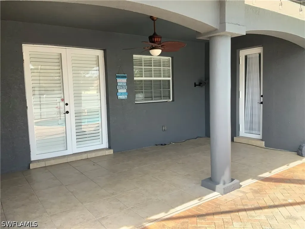 2715 SW 2nd Place Cape Coral FL 33914