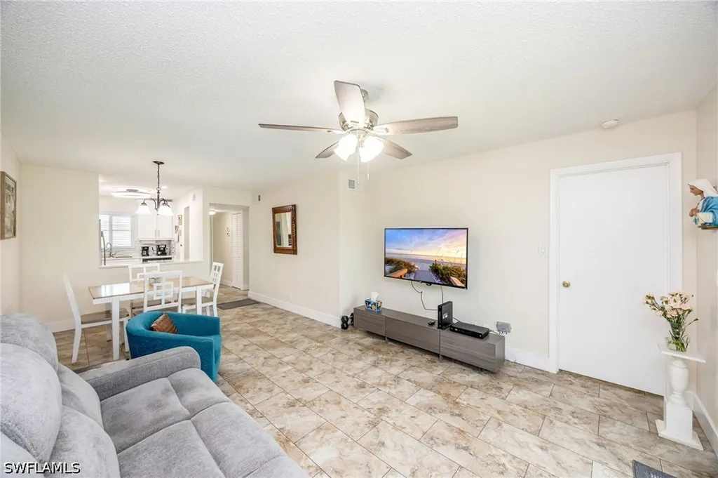 4306 27th Court SW Naples FL 34116