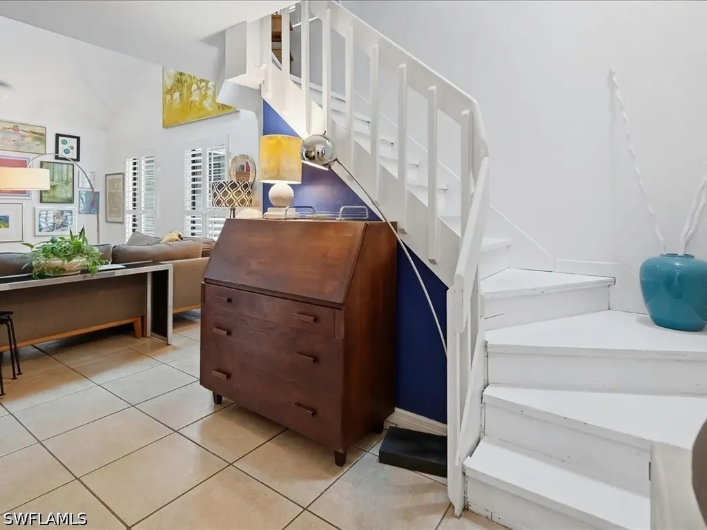 1337 Solana Road Naples FL 34103