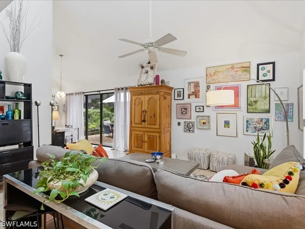 1337 Solana Road Naples FL 34103