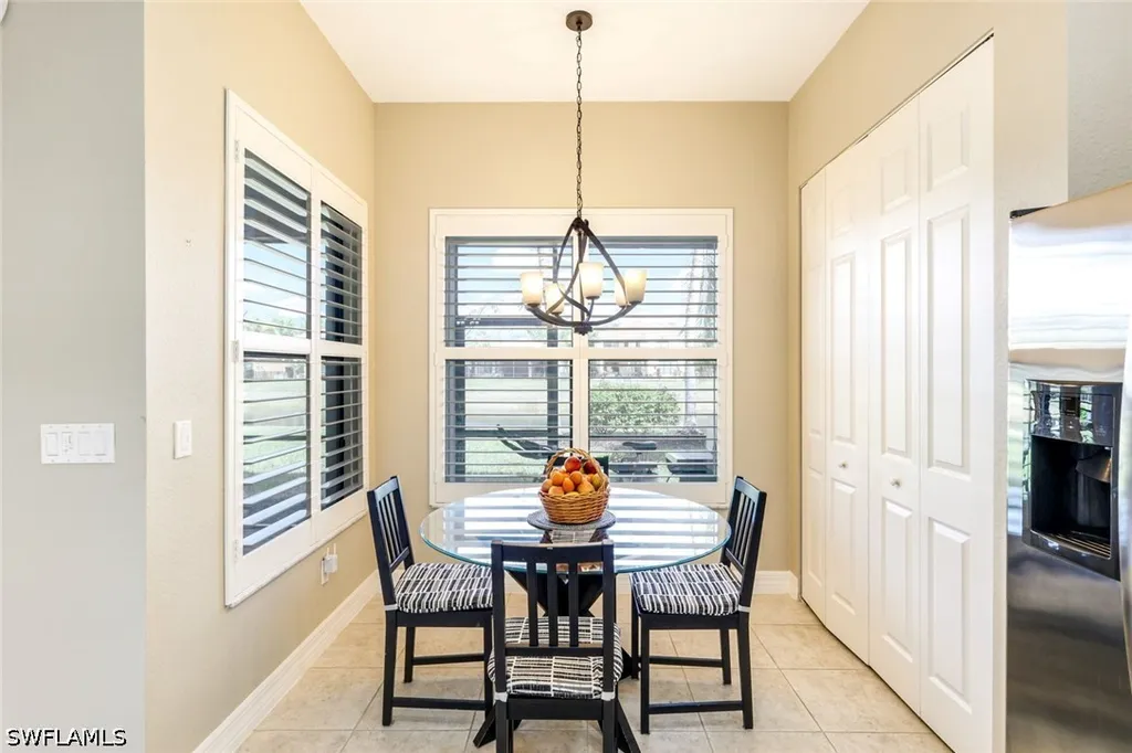 3224 Pacific Drive Naples FL 34119