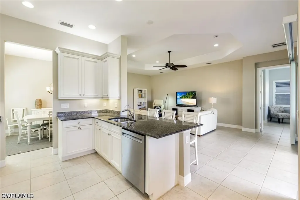 3224 Pacific Drive Naples FL 34119