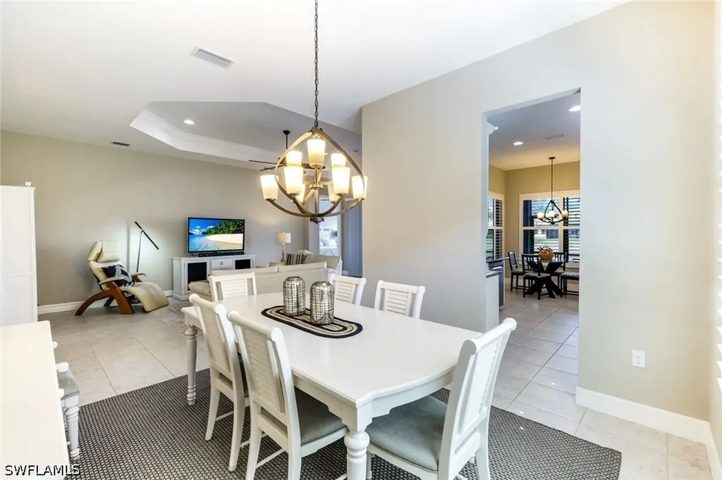 3224 Pacific Drive Naples FL 34119
