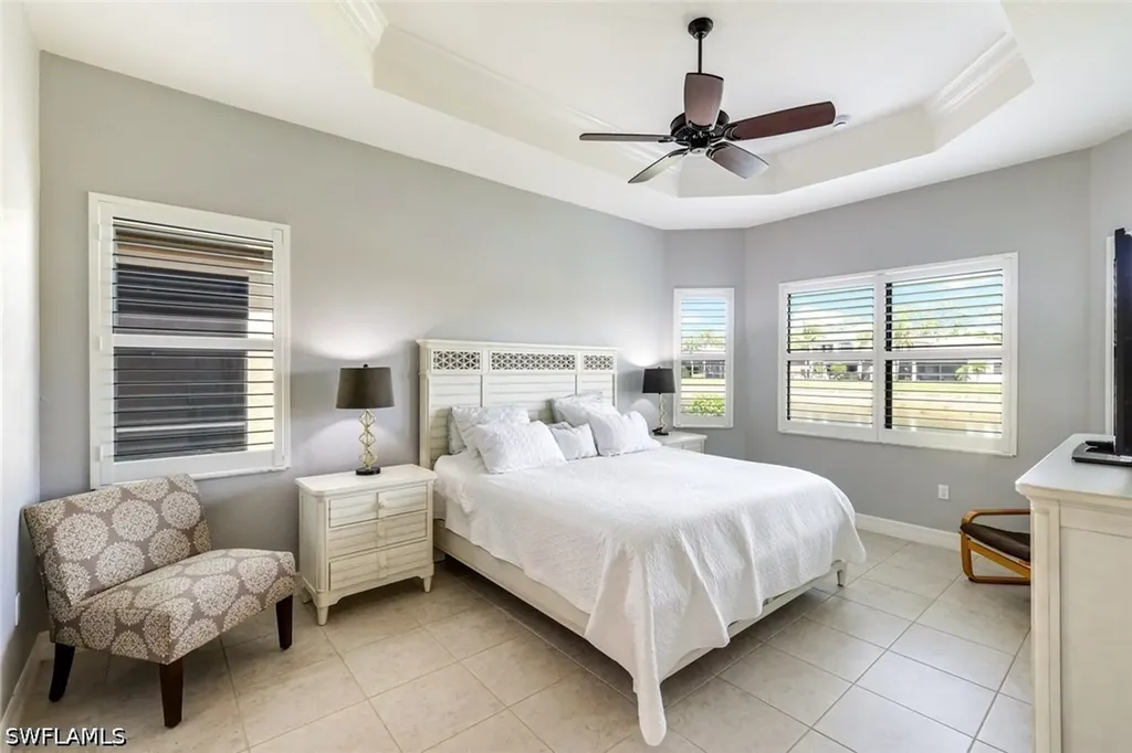 3224 Pacific Drive Naples FL 34119