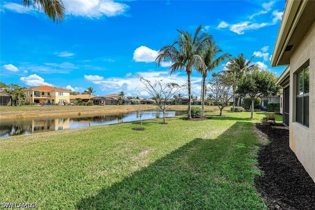 3224 Pacific Drive Naples FL 34119