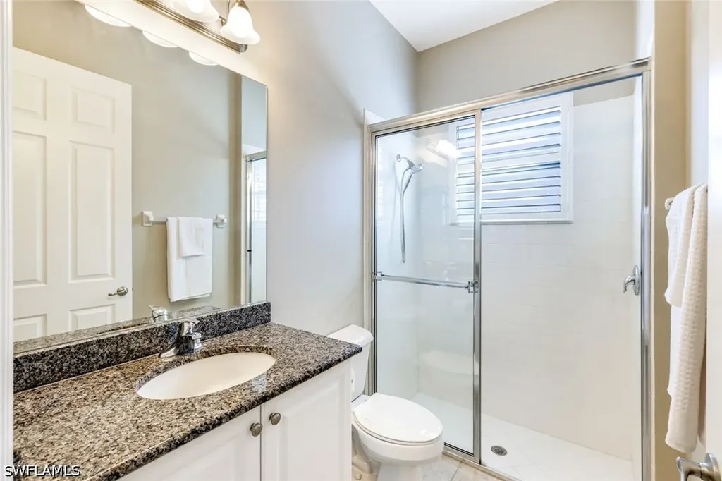 3224 Pacific Drive Naples FL 34119
