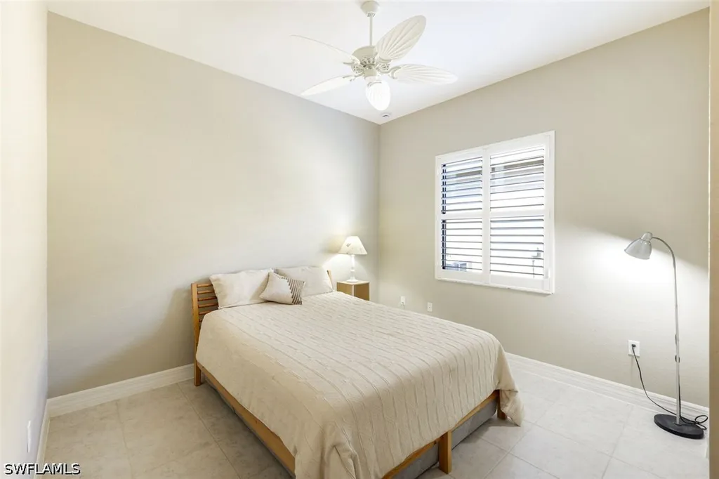 3224 Pacific Drive Naples FL 34119