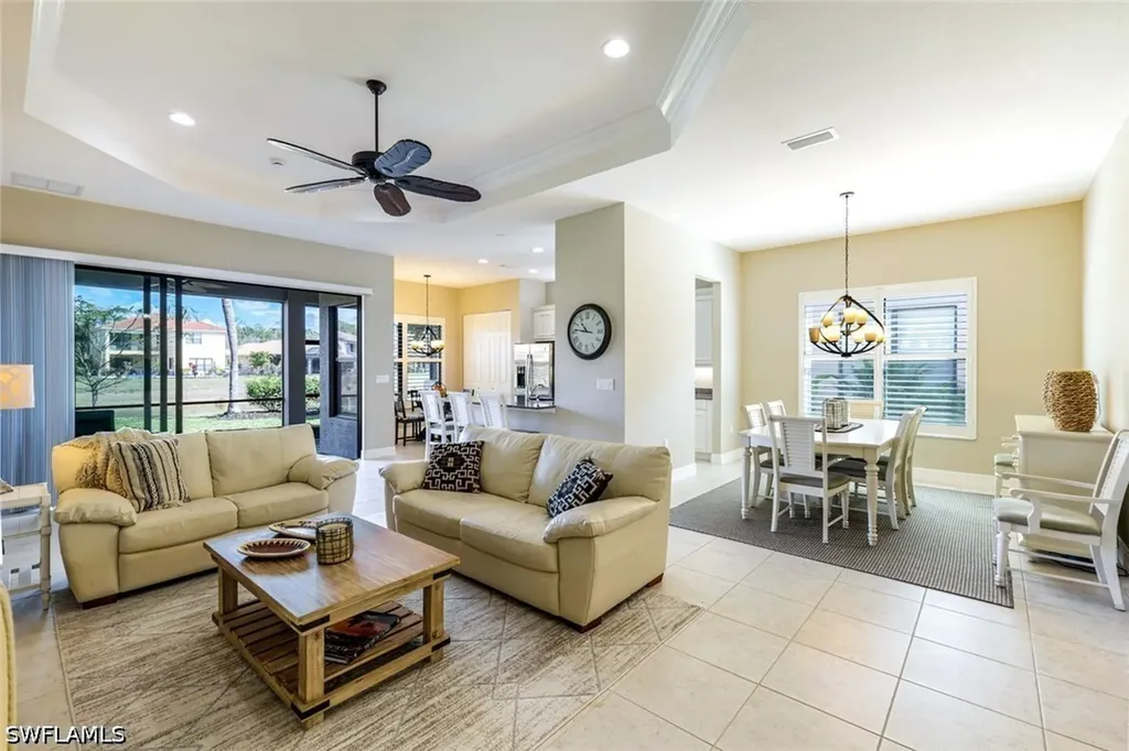 3224 Pacific Drive Naples FL 34119