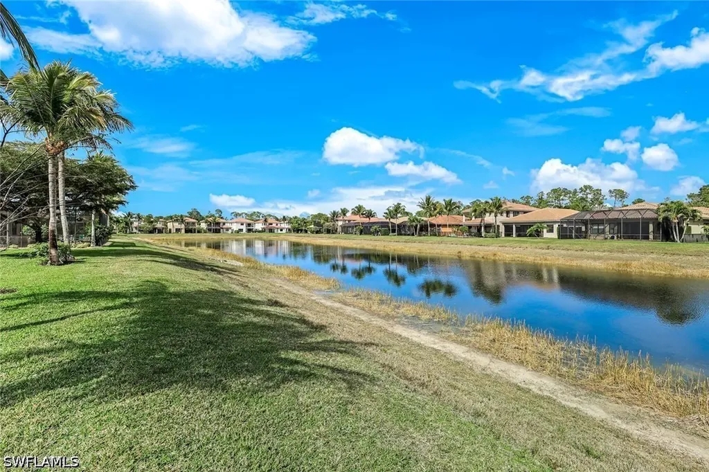 3224 Pacific Drive Naples FL 34119