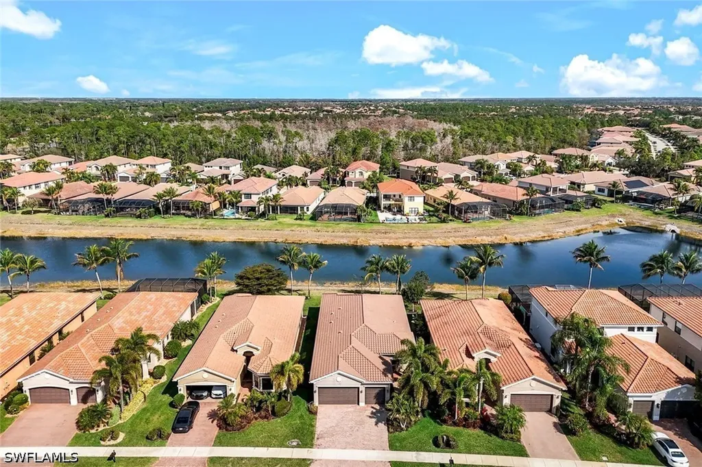 3224 Pacific Drive Naples FL 34119