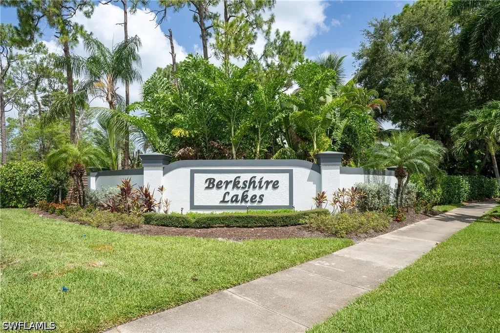 6721 Sloane Place Naples FL 34104