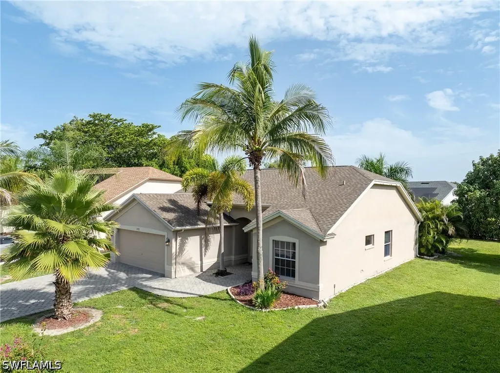 6721 Sloane Place Naples FL 34104
