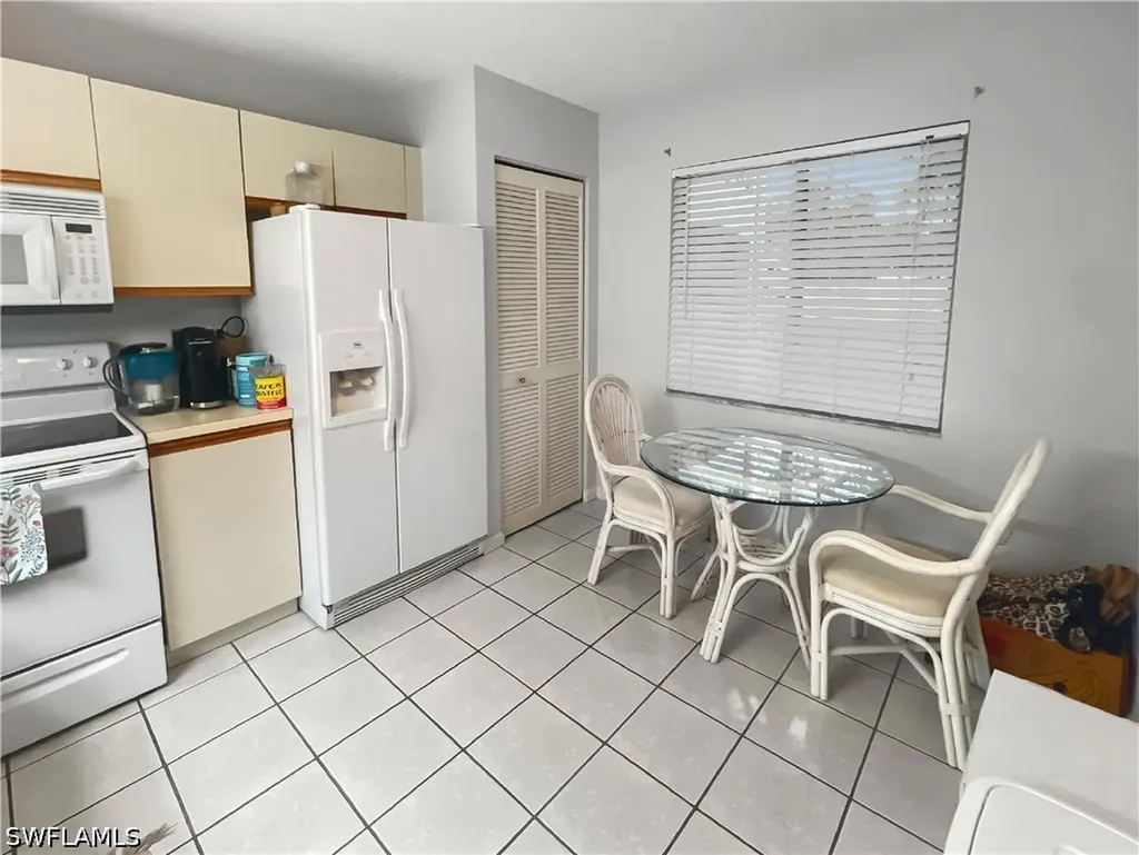 5955 Bloomfield Circle Naples FL 34112