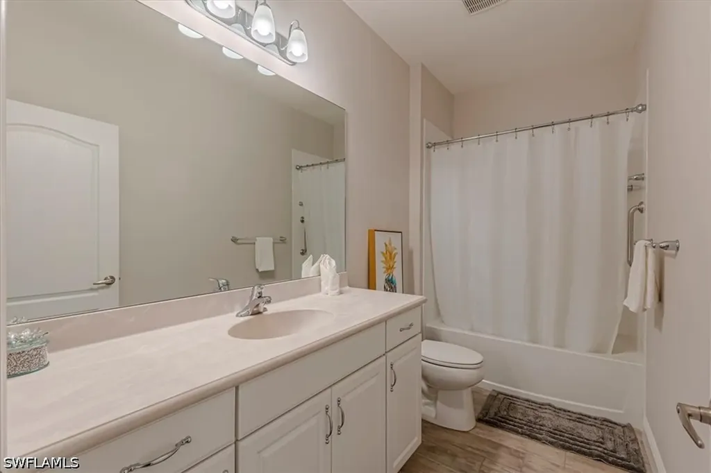 2321 Ariane Drive Naples FL 34112