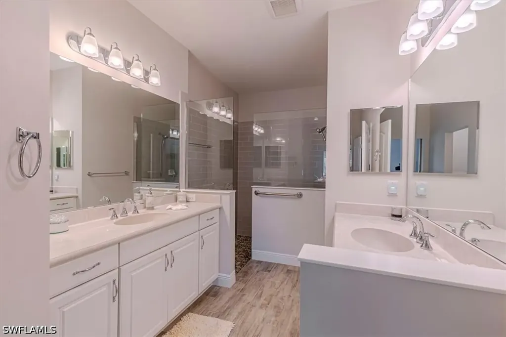 2321 Ariane Drive Naples FL 34112