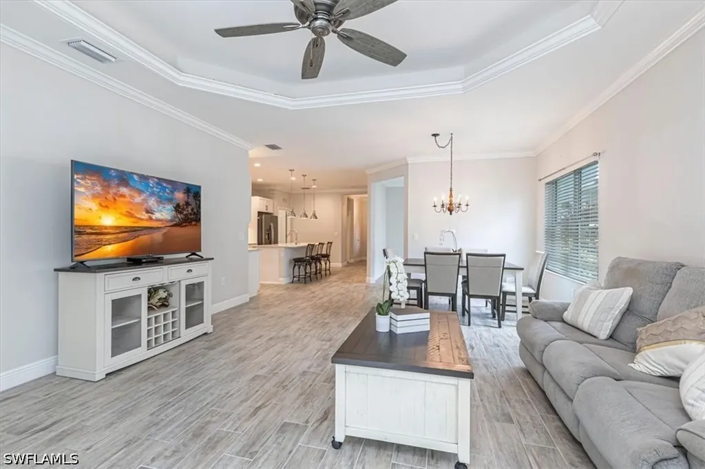 2321 Ariane Drive Naples FL 34112