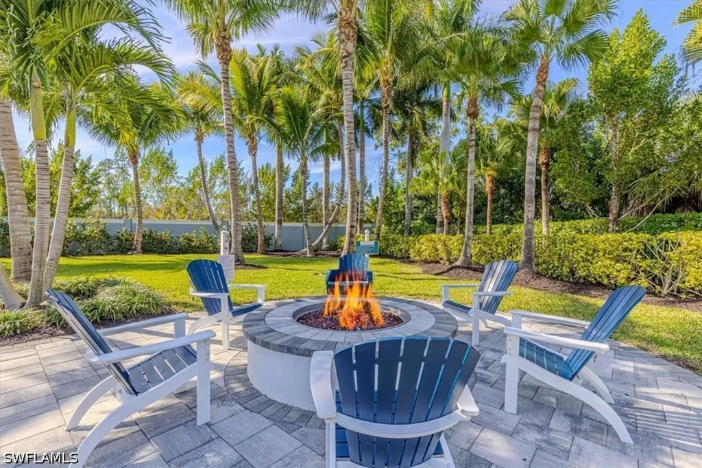 2321 Ariane Drive Naples FL 34112