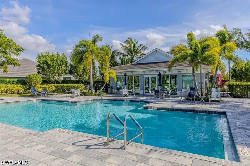 2321 Ariane Drive Naples FL 34112