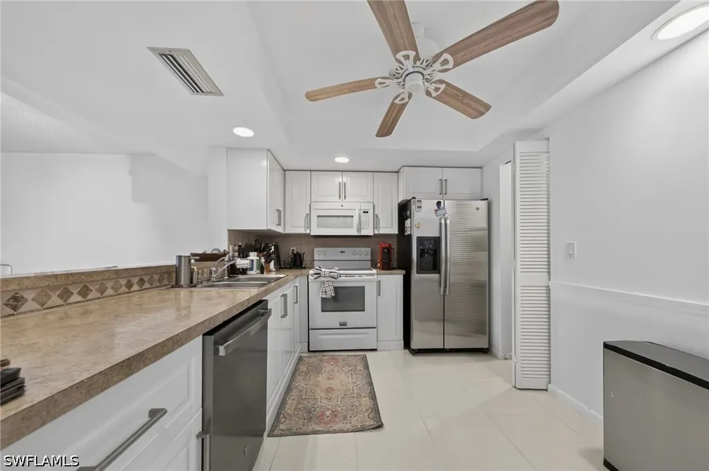 823 Meadowland Drive Naples FL 34108
